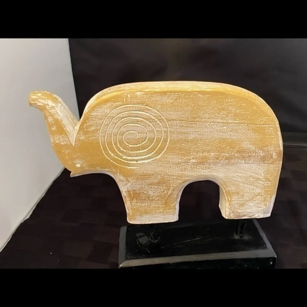 ELEPHANT BY APROPOS